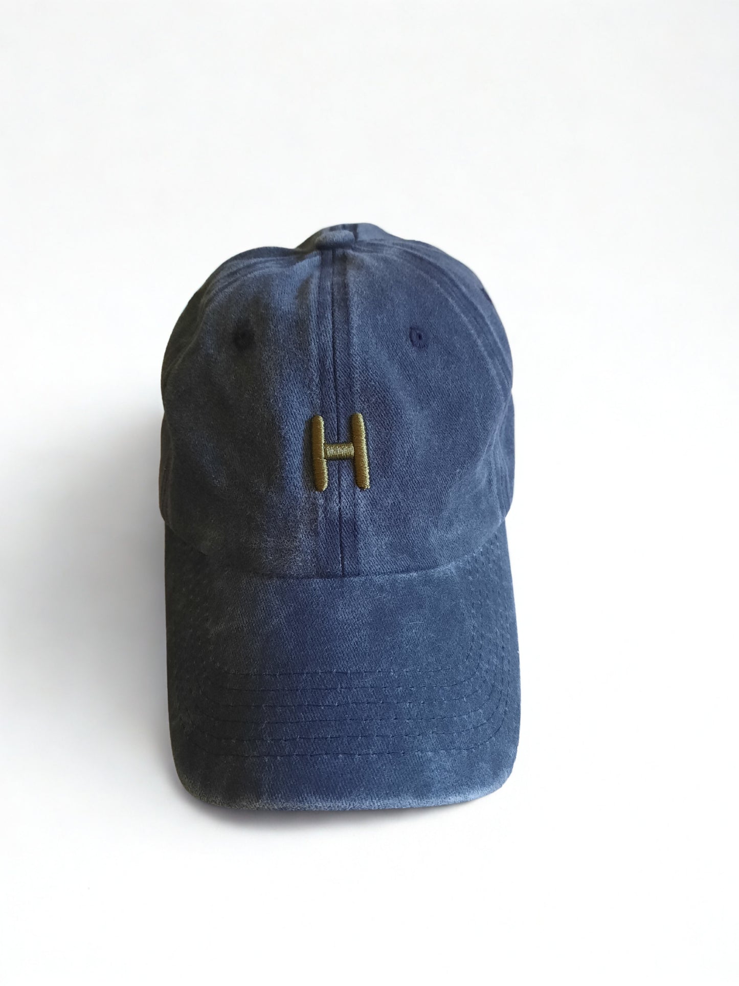 𝗔𝗟𝗣𝗛𝗔, 1 Karakter ile Kişiselleştirilebilir Nakışlı Şapka