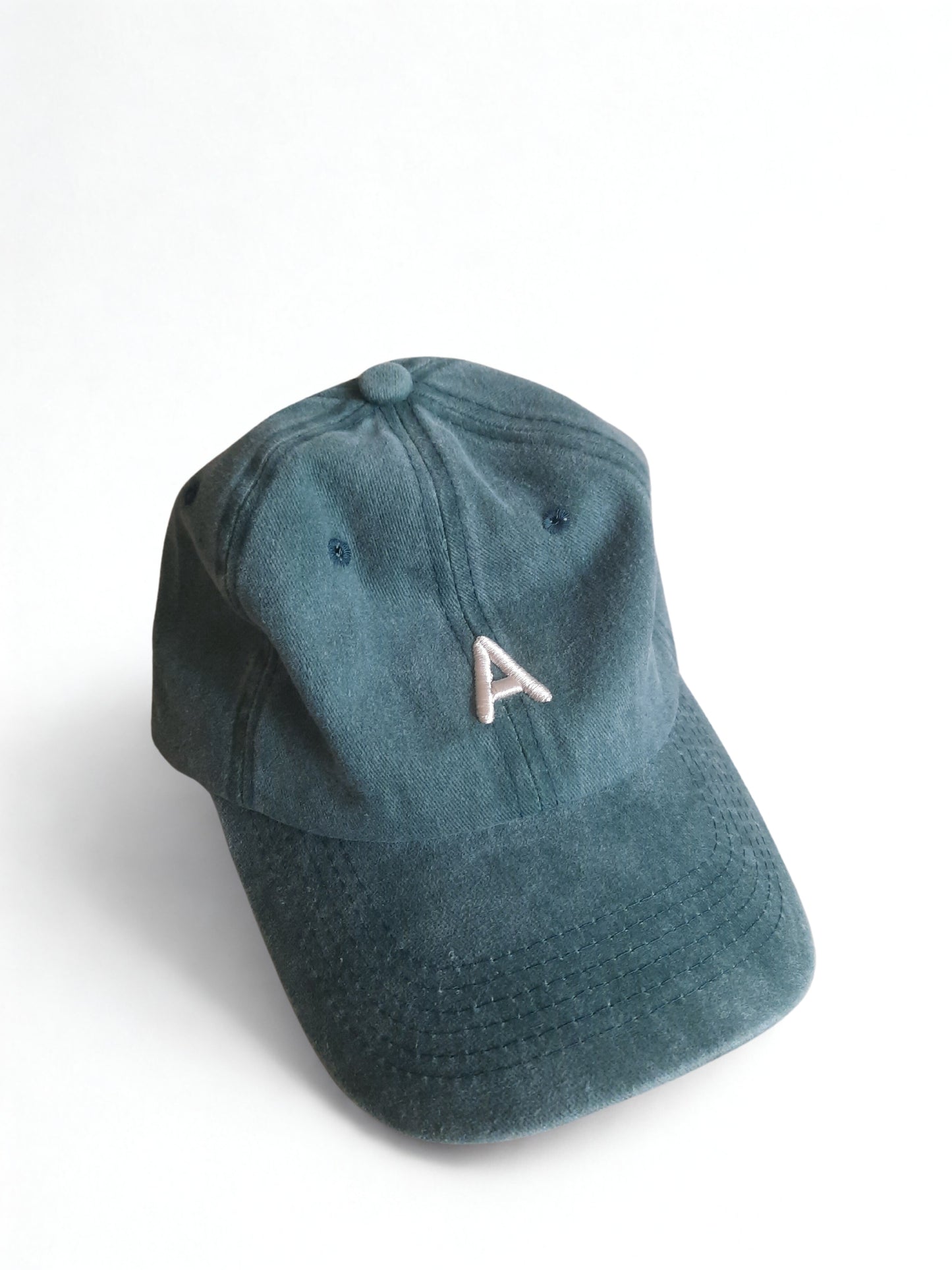 𝗔𝗟𝗣𝗛𝗔, 1 Karakter ile Kişiselleştirilebilir Nakışlı Şapka