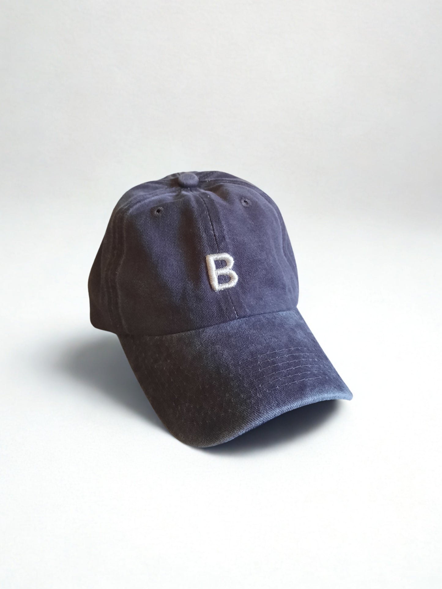 𝗔𝗟𝗣𝗛𝗔, 1 Karakter ile Kişiselleştirilebilir Nakışlı Şapka