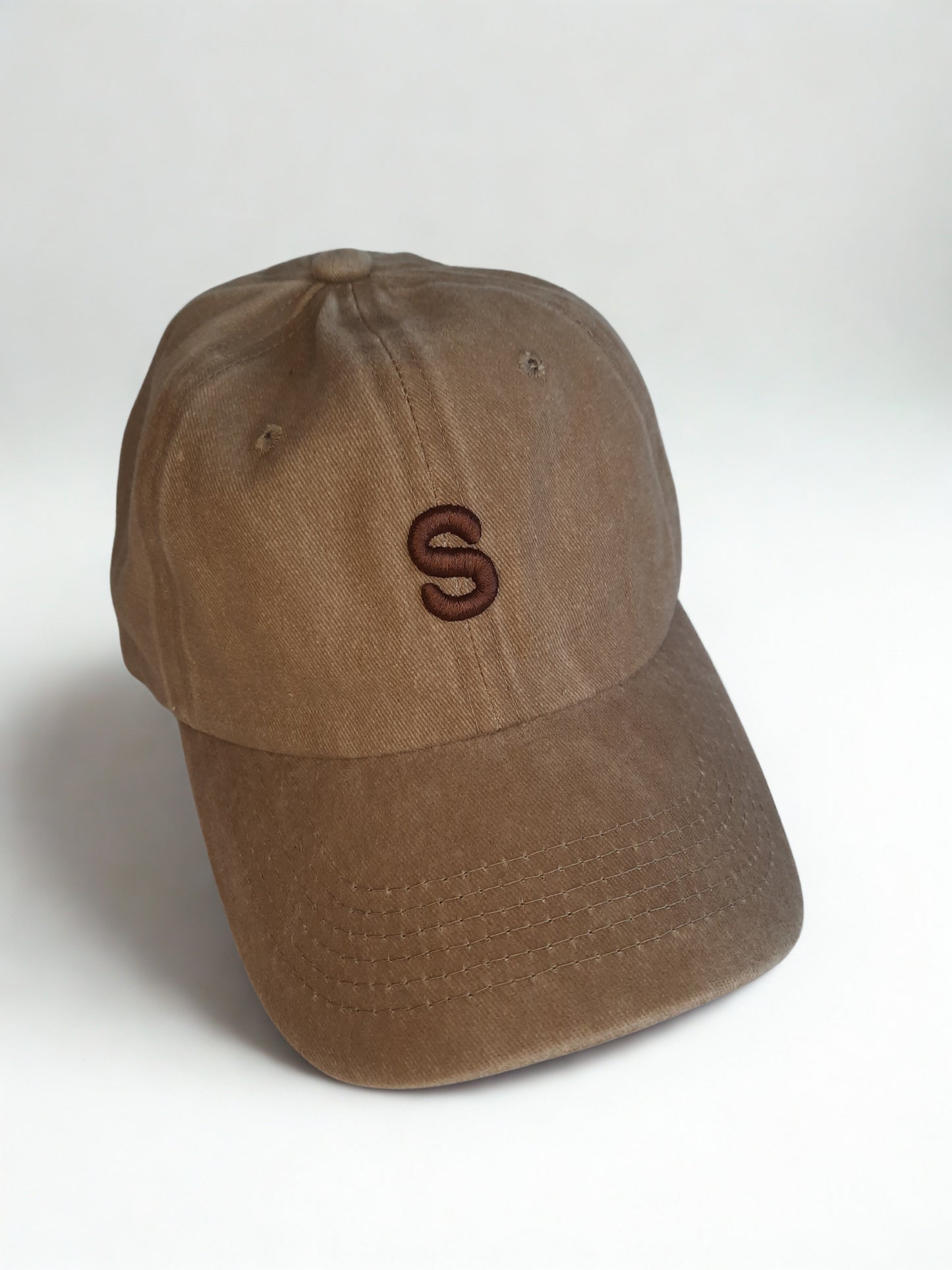 𝗔𝗟𝗣𝗛𝗔, 1 Karakter ile Kişiselleştirilebilir Nakışlı Şapka