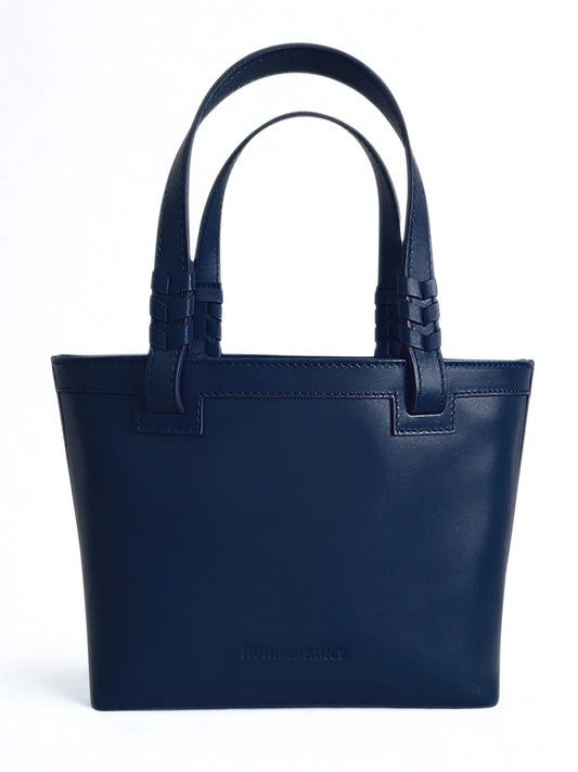 Bonita: Town, Bonita in Istanbul