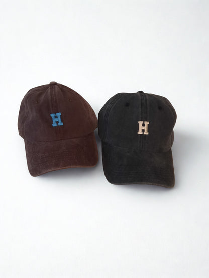 𝐂𝐎𝐋𝐋𝐄𝐆𝐄, 1 Karakter ile Kişiselleştirilebilir Nakışlı Şapka