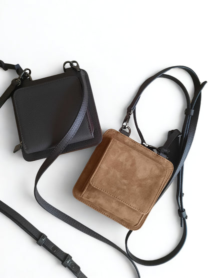 Julia: Dual Tones, Julia in Desert